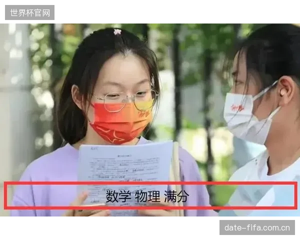 曹芷豪近期表现优异,被视为可能超越石奎成为状元的最大黑马。 曹芷豪近期表现优异,被视为可能超越石奎成为状元的最大黑马。